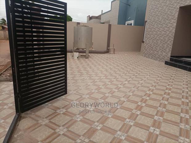 3bdrm House in Spintex for sale · Photo 3