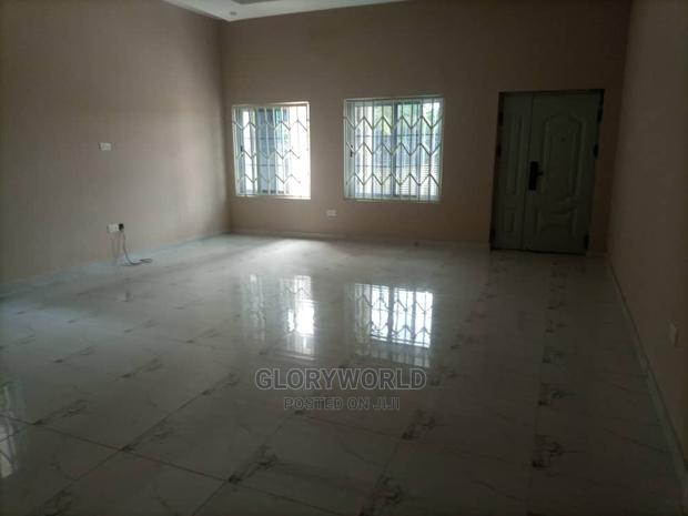 3bdrm House in Spintex for sale · Photo 6