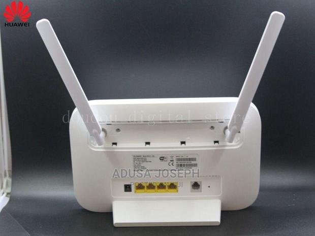 Huawei Orange Router · Photo 3