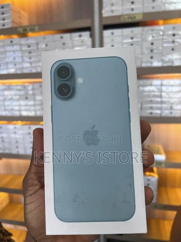 New Apple iPhone 16 Plus 128 GB Green · Photo 1