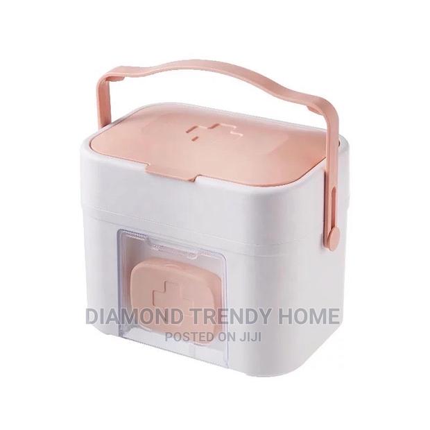 Wall Mounted First Aid/Medicine Box · Photo 4