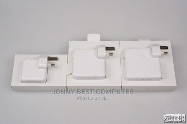 Mac Book Type C 96watts Charger · Photo 2
