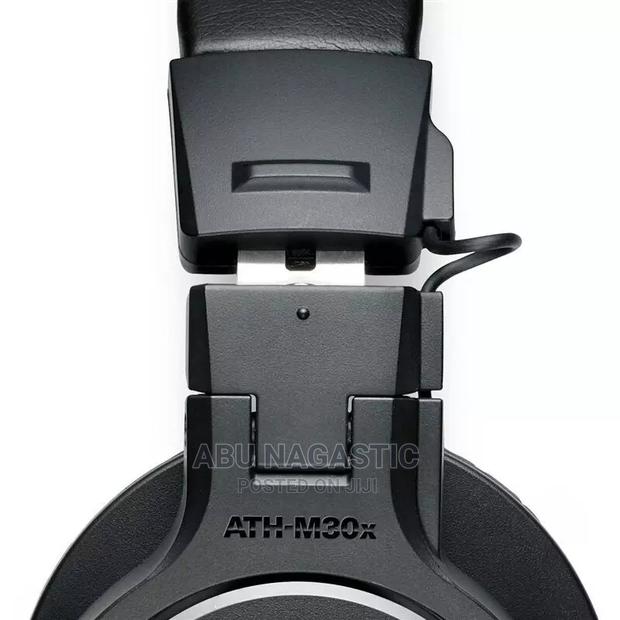 Original Audio Technica Ath-M30x Studio Headphones · Photo 4