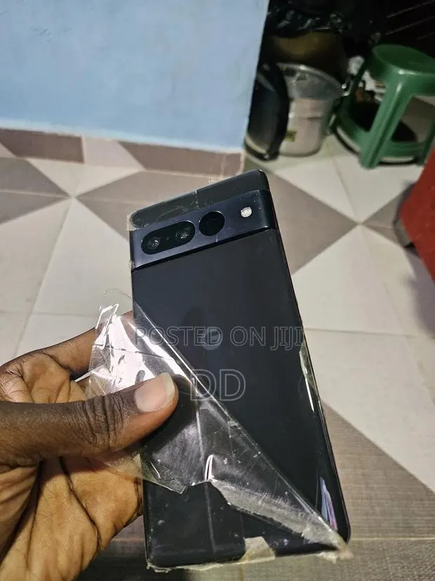New Google Pixel 7 Pro 256 GB White · Photo 1