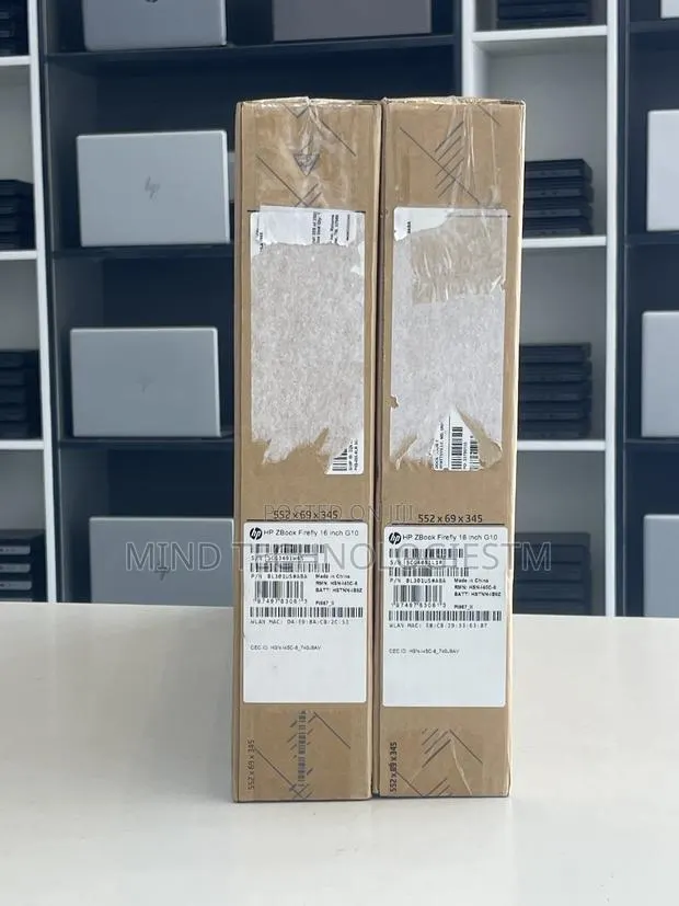 New Laptop HP ZBook Firefly 16 G10 16GB Intel Core i5 SSD 256GB · Photo 1