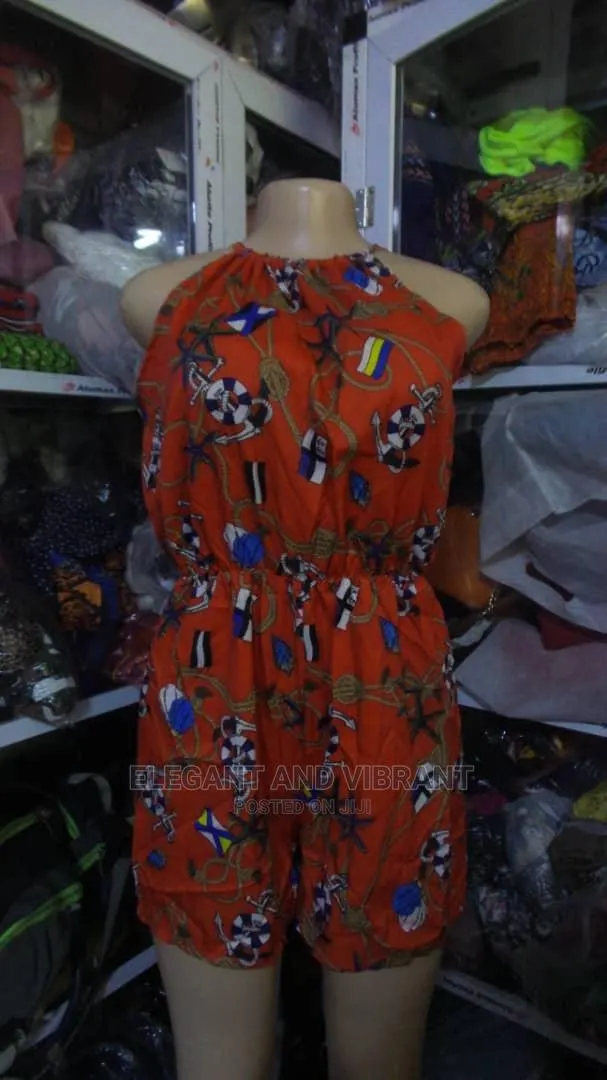 Beautiful Ladies Colourful Playsuit From Uk · Photo 1