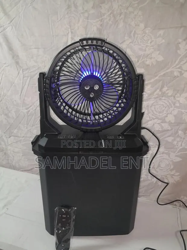 Portable Chargeable Anion Mist Mist Fan With Decorative Lights