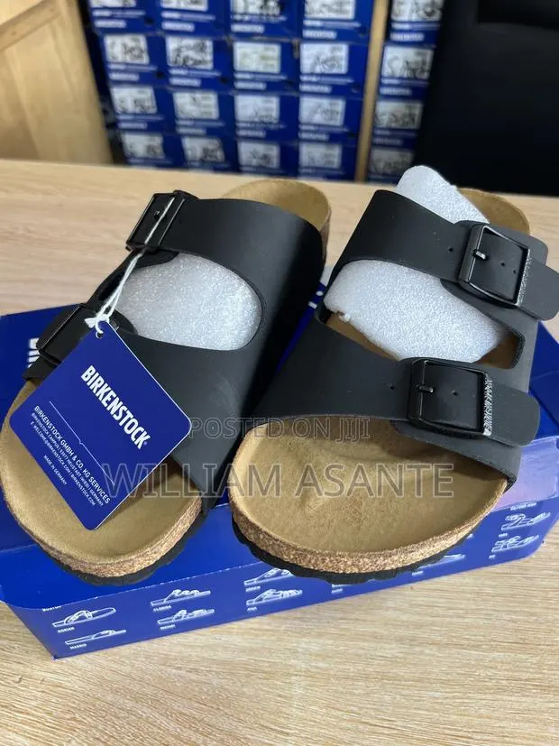 Birkenstock Slippers in Different Colors · Photo 1