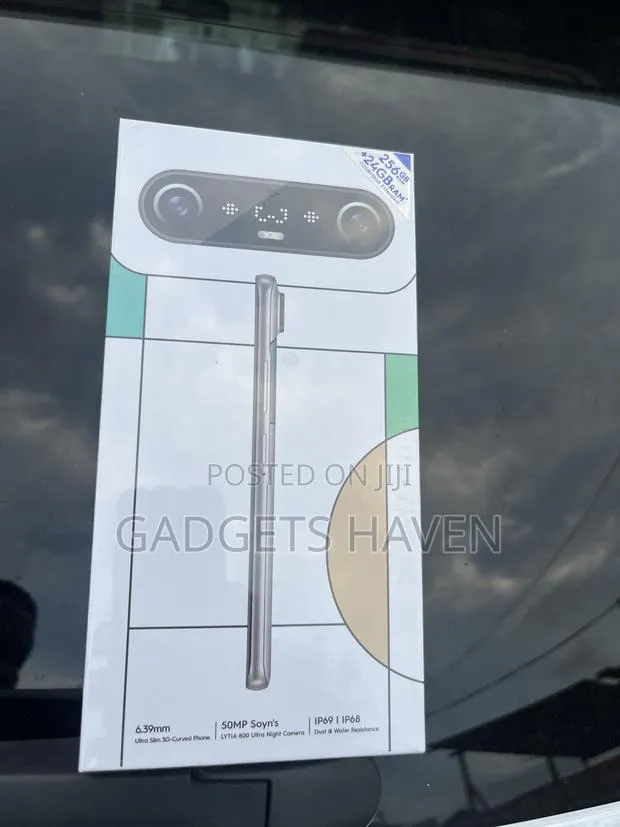 New Tecno Camon Slim 256 GB White · Photo 1