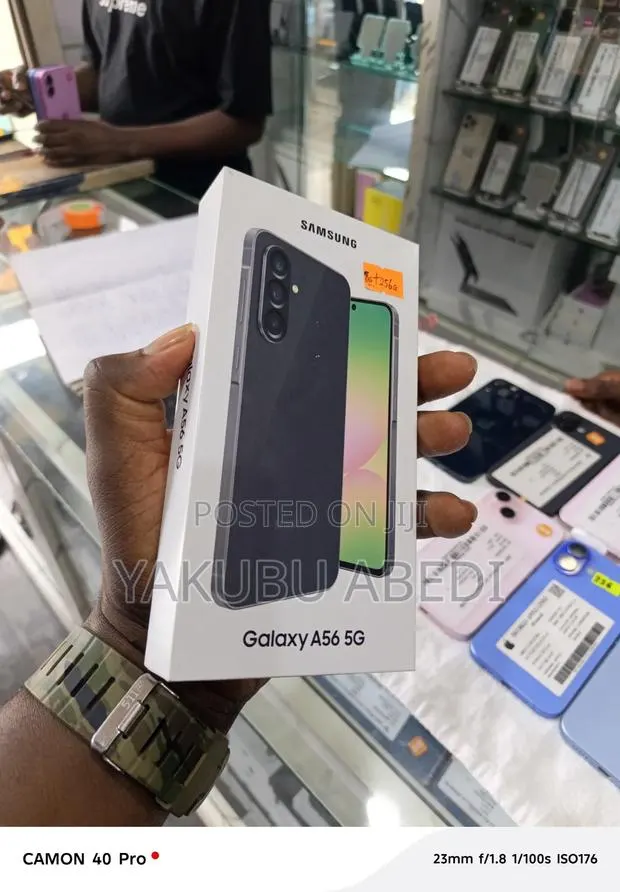 New Samsung Galaxy A56 128 GB Black · Photo 1