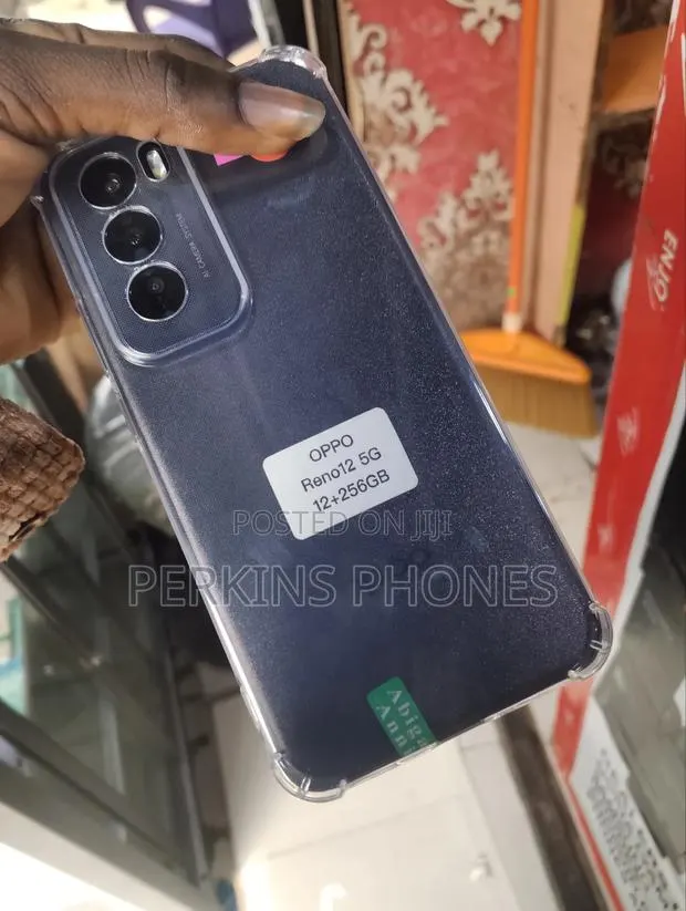 New Oppo Reno 12 5G 256 GB Gray · Photo 1