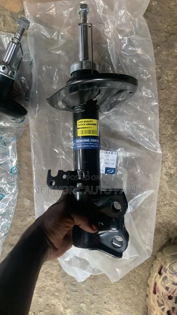 Toyota Highlander Front Shocks Absorber,2012 · Photo 1