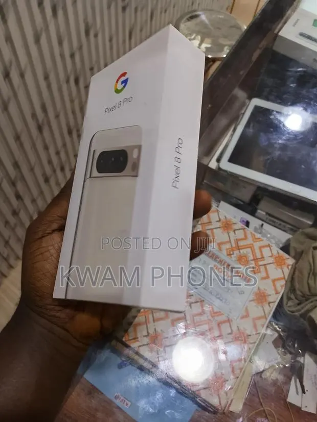New Google Pixel 8 Pro 128 GB Green · Photo 1