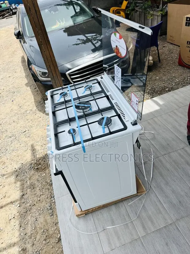 Brand New Sleek White 5b Midea Tech Cooker Oven · Photo 1