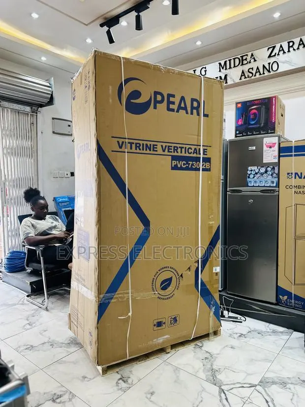 Shop the New Display Fridge 610l Two Door Pearl · Photo 1