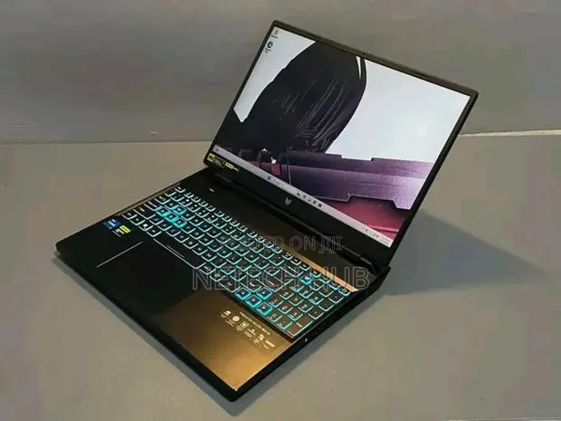 New Laptop Acer Predator Helios Neo 16 16GB Intel Core i7 SSD 1T · Photo 1