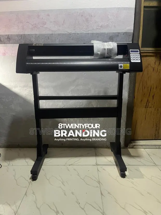 Cutting Plotter 2feet Available (Black Colour) · Photo 2