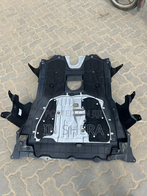 Honda Civic Under Engine Panel 2016 2017 2018 2019 2020 2021 · Photo 1