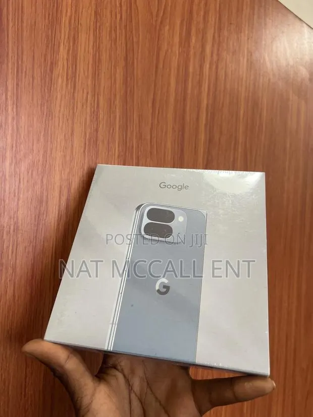 New Google Pixel 10 Pro Fold 256 GB Black · Photo 1