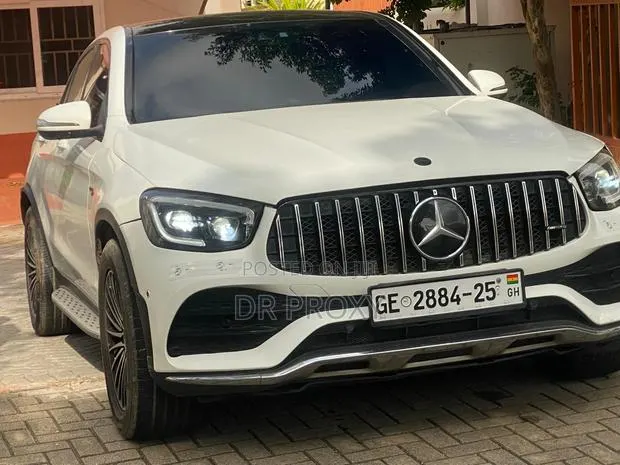 Mercedes-Benz AMG GT GT 43 4MATIC+ (4 dr) 2019 White · Photo 1
