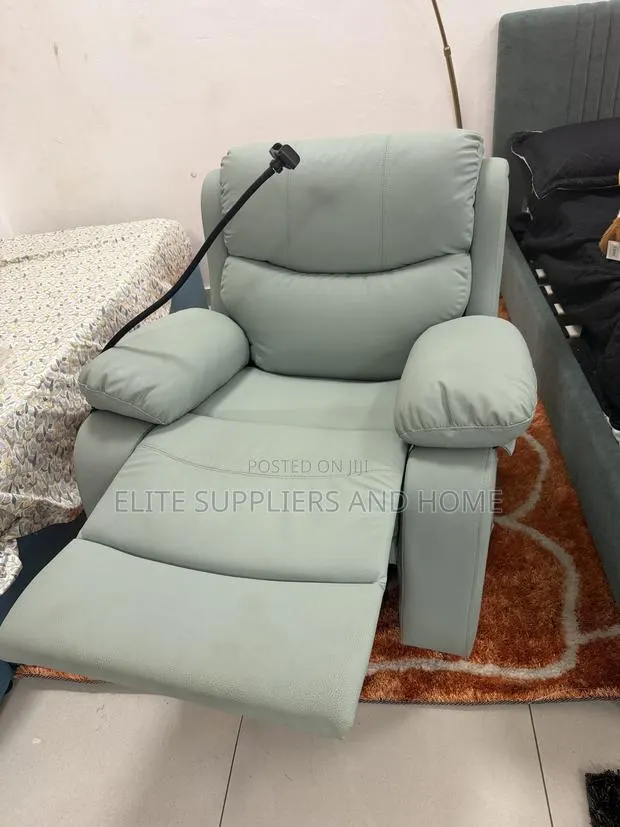 Recliner Sofa Manual · Photo 1