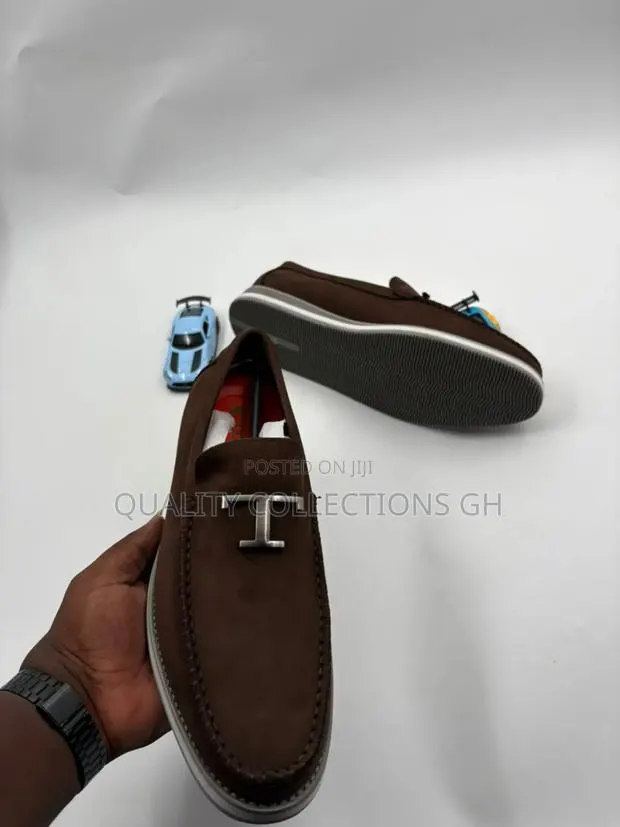 Today Brown Loafers · Photo 1