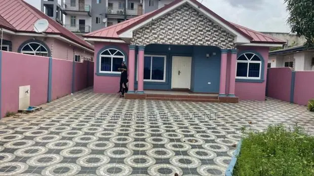 3bdrm House in Devtraco Estate, Tema Metropolitan for rent · Photo 1