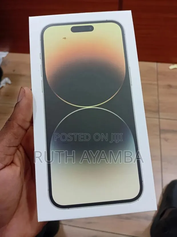 New Apple iPhone 14 Pro Max 256 GB Gold · Photo 1