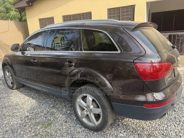 Audi Q7 3.0T Premium quattro 4dr SUV AWD (3.0L 6cyl S/C 8A) 2014 Brown · Photo 1