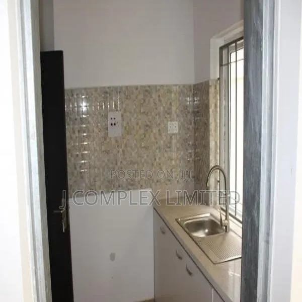 4bdrm House in Osu Ako-Adjei for rent · Photo 1