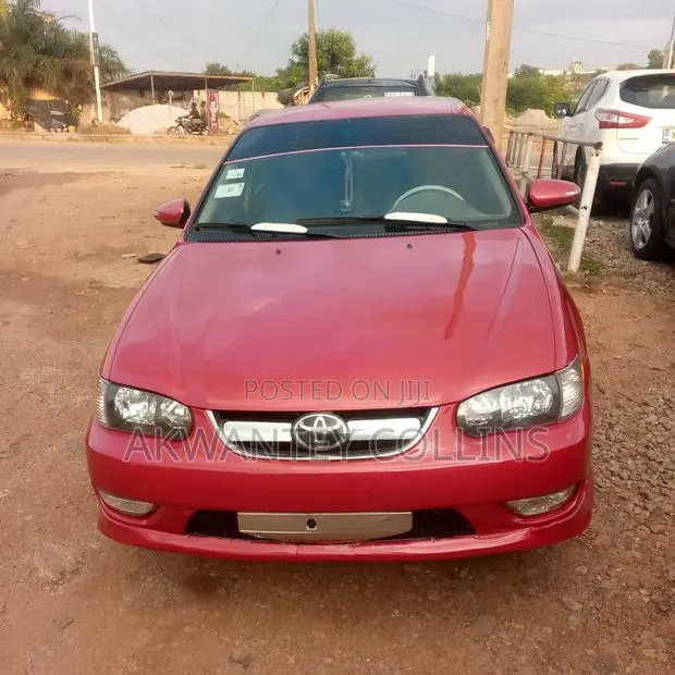 Toyota Corolla 2003 Red · Photo 1