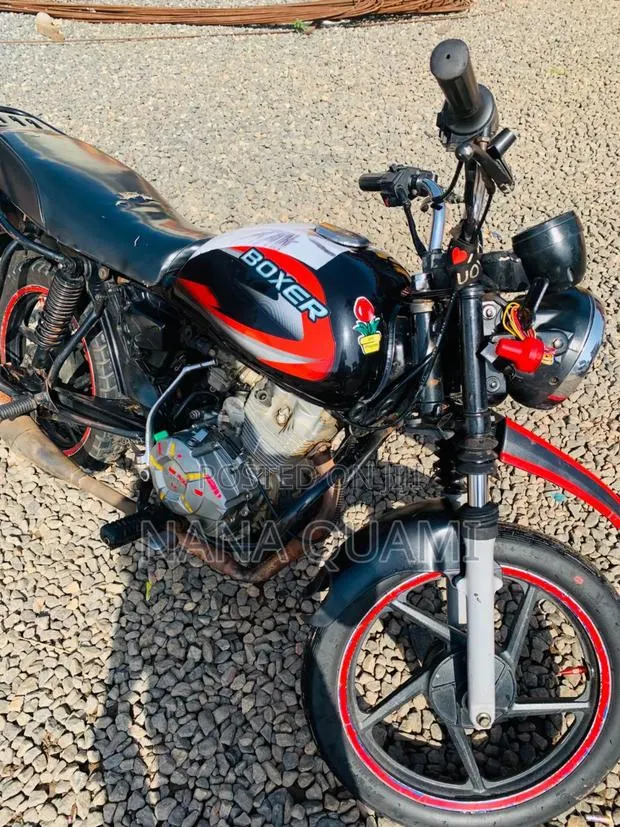 Bajaj Boxer 150 UG 2020 Red · Photo 1