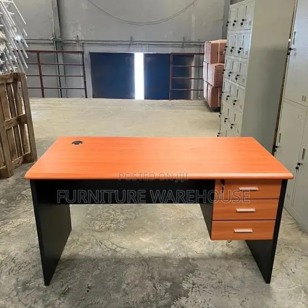 1.2 Meter Executive Office Desk With 3 Integrated Lockable Drawers · Photo 2