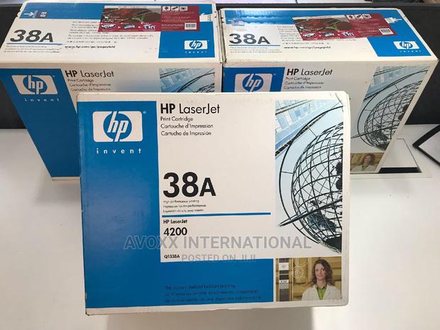 HP 38A (Q1338A) Black Compatible Laserjet Toner Cartridge · Photo 1
