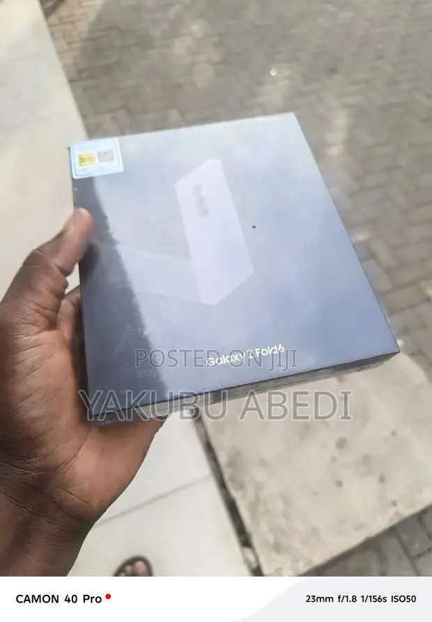 New Samsung Galaxy Z Fold6 512 GB Blue · Photo 1