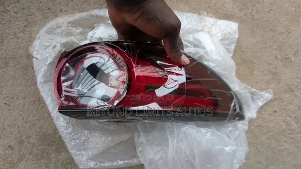 Mazda Cx,2020,2021,2022 Tail Light LED · Photo 1