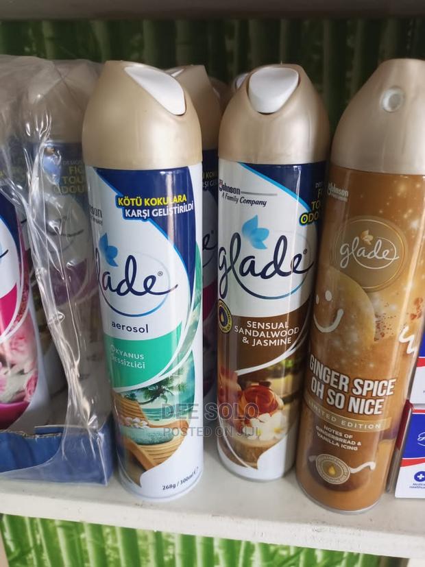 Glade Air Freshener · Photo 1