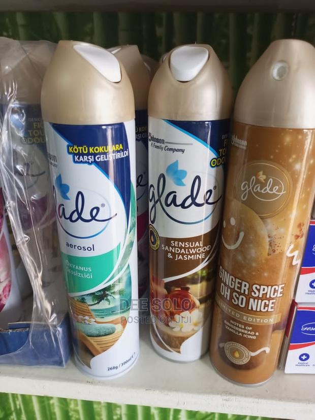 Glade Air Freshener · Photo 2