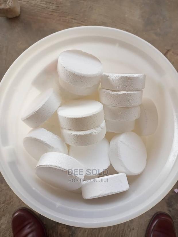 Swimming Pool Chlorine Tablets 50 Pcs · Photo 1