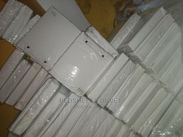 White Duvet Cover · Photo 1
