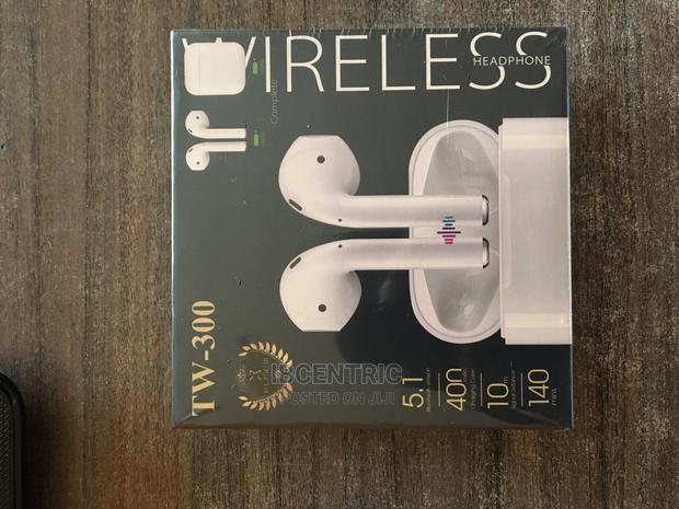 J Wireless Earbuds · Photo 7