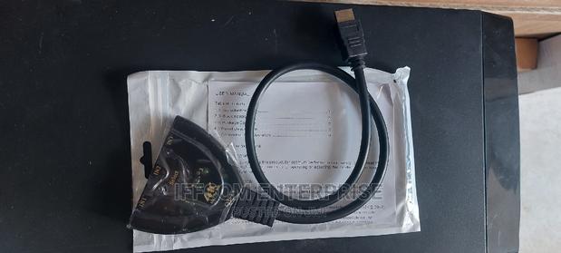 HDMI Switcher · Photo 1