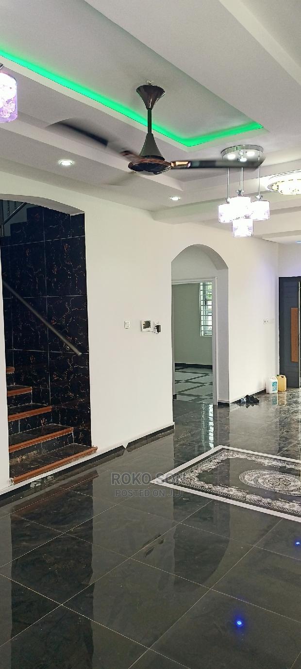 4bdrm Duplex in Dr Roko, Dome for sale · Photo 4