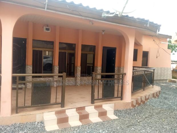 2bdrm Apartment in Community 18, Spintex for rent · Photo 1