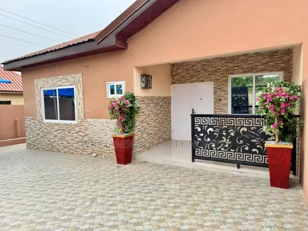 3bdrm House in Budamdrum Area, Kasoa for sale · Photo 1