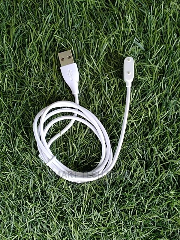 Huawei Watch Band 6, Fit and Honor Charger White Black · Photo 5
