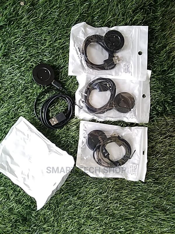 Huawei Gt Magic Watch Charger · Photo 1