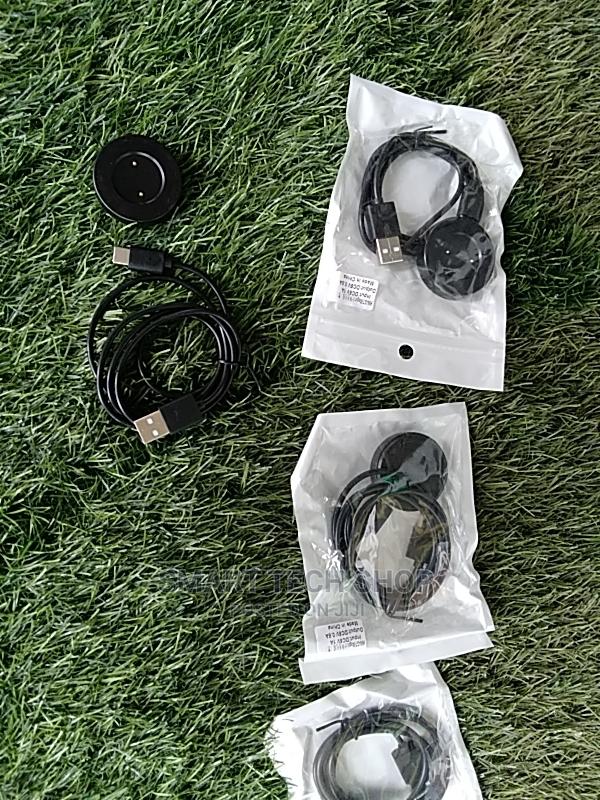Huawei Gt Magic Watch Charger · Photo 4