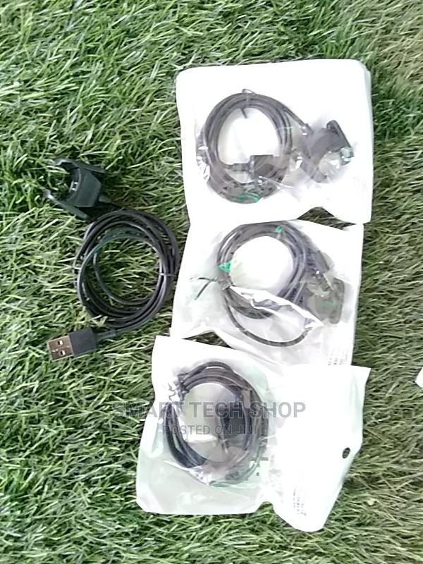 Fitbit Smart Watch Charger · Photo 6
