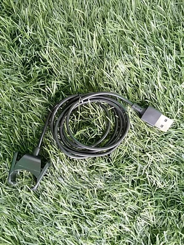 Fitbit Smart Watch Charger · Photo 7